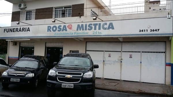 Fachada da Funerária Rosa Mística em Iturama